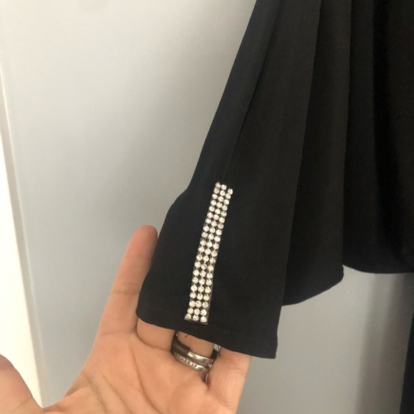 Cold shoulder jumpsuit with bling NWOT - Picture 7 of 8